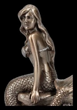 Meerjungfrau Figur - Unda Sitzt Auf Stein -Charaktermodell Geschäft 2D Ersatzbilder FS19096 3 1280x1280