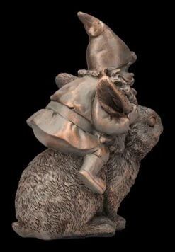 Gartenzwerg Figur Reitet Auf Hase -Charaktermodell Geschäft 2D FS24447 Gartenzwerg Figur reitet auf Hase 5 1280x1280