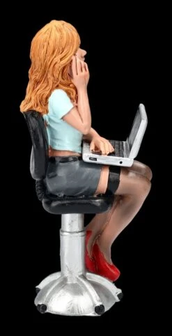 Funny Job Figur - Sekretärin Mit Laptop -Charaktermodell Geschäft 2D FS24661 Funny Job Figur Sekretarin mit Laptop 4 1280x1280