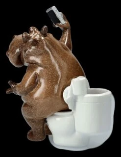 Lustige Nilpferd Figur - Selfie Am Klo -Charaktermodell Geschäft 2D FS25930 Lustige Nilpferd Figur Selfie am Klo 7 1280x1280
