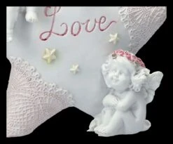 Engel Figur - Putten Mit Stern "Love" -Charaktermodell Geschäft 2D FS26631 Engel Figur Putten mit Stern Love 3 1280x1280