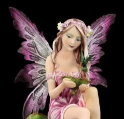 Elfen Figur Sitzt An Teich Mit Kolibri -Charaktermodell Geschäft 5816 7 elfen figur 7 1280x1280