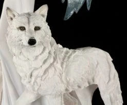 Elfen Figur - Niamh Die Eisprinzessin Mit Zwei Wölfen - Groß -Charaktermodell Geschäft 6676 9 niamh die eisprinzessin 9 1280x1280