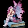 Elfen Figur - Book Fairy -Charaktermodell Geschäft Book Fairy Figur Elfe Jasmin Auf Buch Sitzend 1280x1280