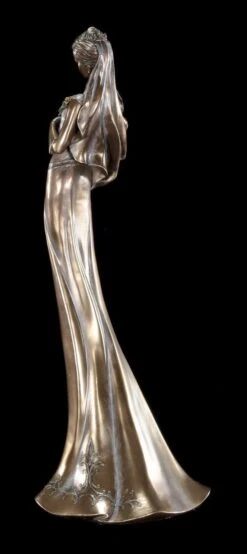 Braut Figur - Mina Mit Wildblumen -Charaktermodell Geschäft Braut Figur Wildblumen 4 1280x1280