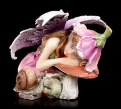 Kleine Elfen Figur - Alari Mit Schnecke -Charaktermodell Geschäft Elfe Schnecke 2 1280x1280