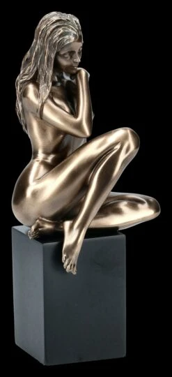 Weibliche Akt Figur - Dreams Come True