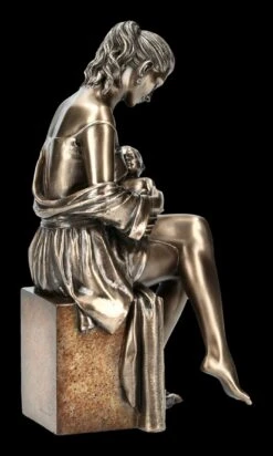 Mutter Figur Mit Kind - Geborgenheit -Charaktermodell Geschäft FS21784 Mutter Figur mit Kind 8ta7eaja8wFtpr 1280x1280