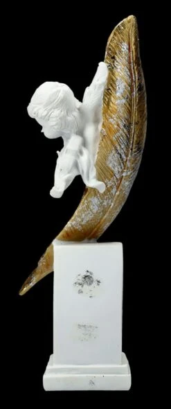 Engel Figur - Putte Amor Vor Goldener Feder -Charaktermodell Geschäft FS26625 Engel Figur Putte Amor vor goldener Feder 4 1280x1280