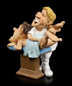 Funny Job Figur - Chiropraktiker Renkt Patienten Ein -Charaktermodell Geschäft Funny Job Figur Chiropraktiker Massiert Patienten 2 1280x1280