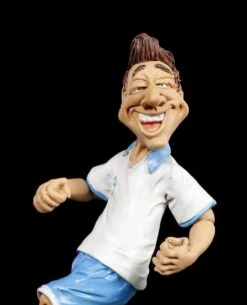 Funny Sports Figur - Fußballspieler Im Weißen Trikot -Charaktermodell Geschäft Funny Sports Figur Fussballspieler Im Weissen Trikot 6 1280x1280