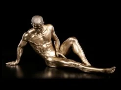 Männliche Akt Figur - Sitzend Mit Ausgestrecktem Bein