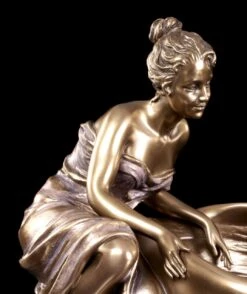 Jugendstil Schale - Frau Sitzt An Wanne -Charaktermodell Geschäft Schale Frau 558b6c1bceb9b8 1280x1280